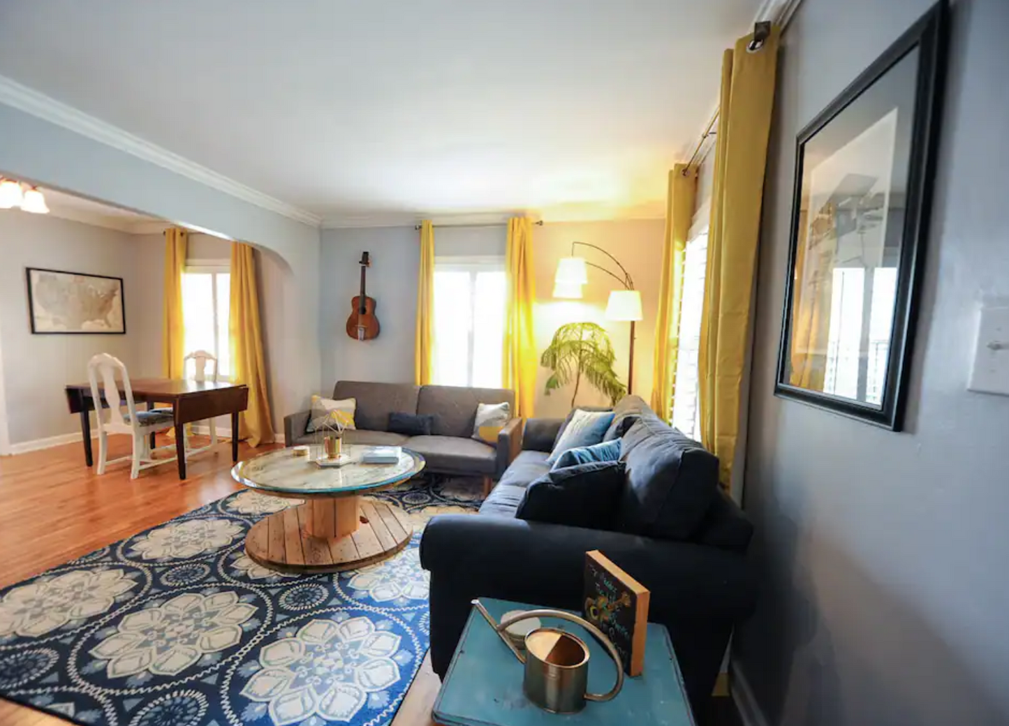 Blue Door Casa Grande & Babe Cave Stay