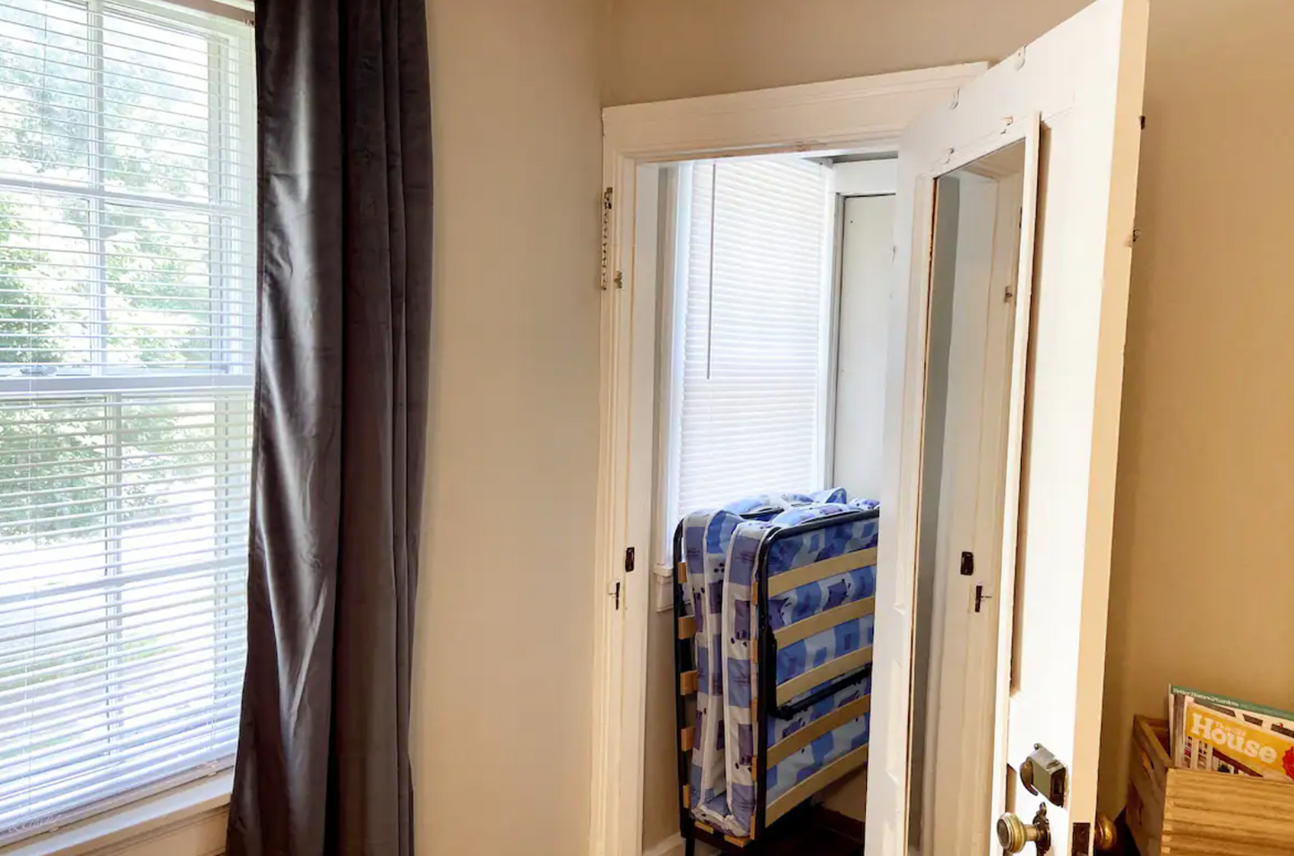 Manor on Main Unit A