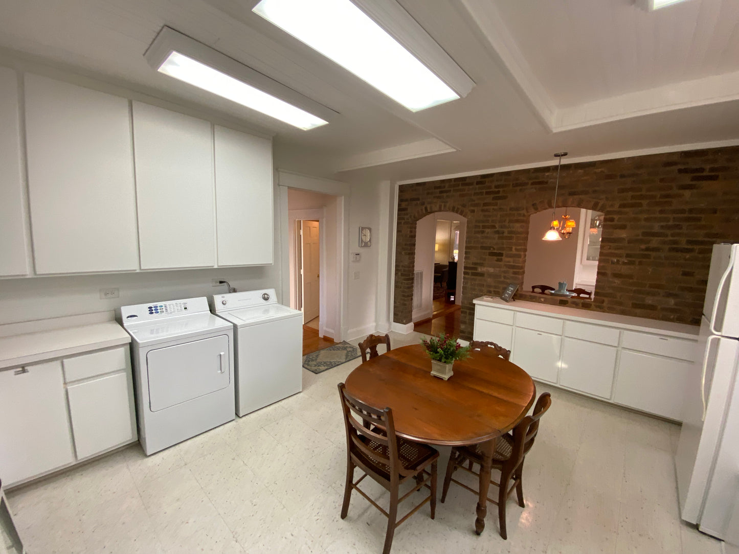 Blue Door on Burton-2 bedroom option